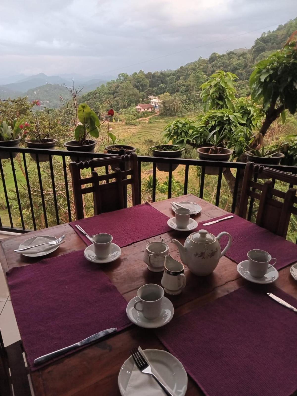 Kandy Ivy Mountain View Resort Exterior foto